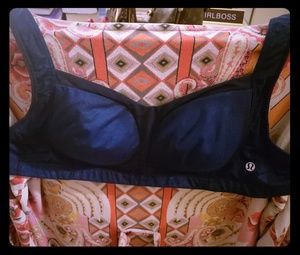 Lu lu lemon sports bra